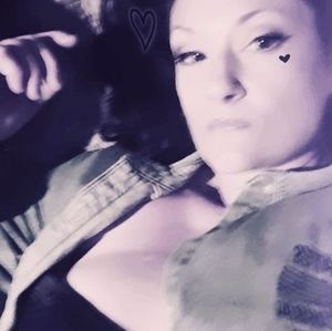 Meet your Posher, Misti